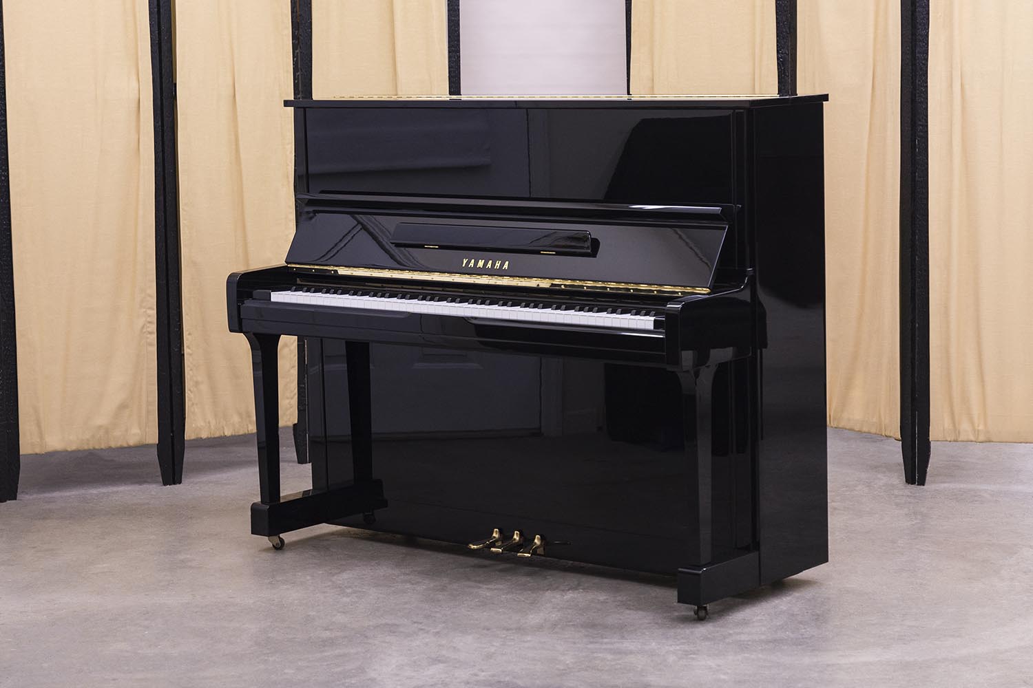 مشخصات-پیانوی-YAMAHA