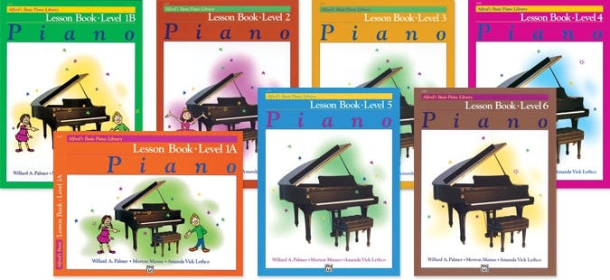 Alfred’s Basic از کتاب های برتر برای فراگیری پیانو 