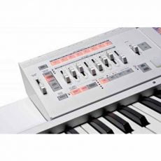 Korg M3