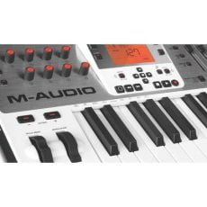 M-Audio Axiom AIR 61