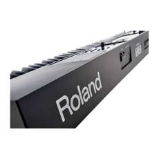 Roland FA08 | ورک استیشن رولند