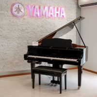 پیانو گرند Yamaha GB1K