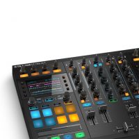 Native Instruments Traktor Kontrol S5