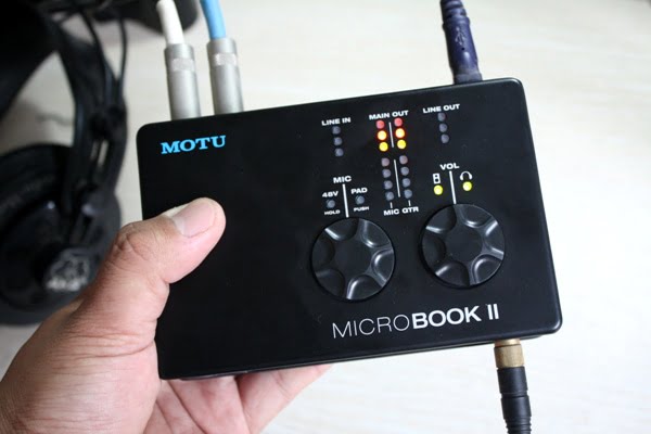  Motu MicroBook IIc 