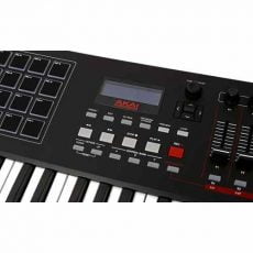 Akai MPK 261