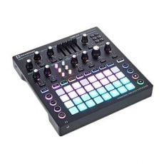 سینتی سایزر نویشن Novation Circuit Mono Station