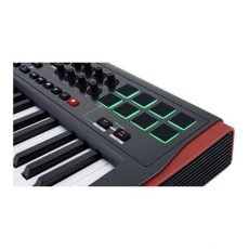 Novation Impulse 25