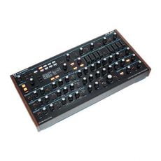 Novation Peak | سینتی سایزر نویشن