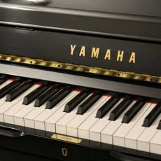 پیانو دست دوم Yamaha UX1 Upright