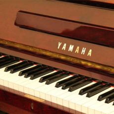 پیانو دست دوم Yamaha مدل U3