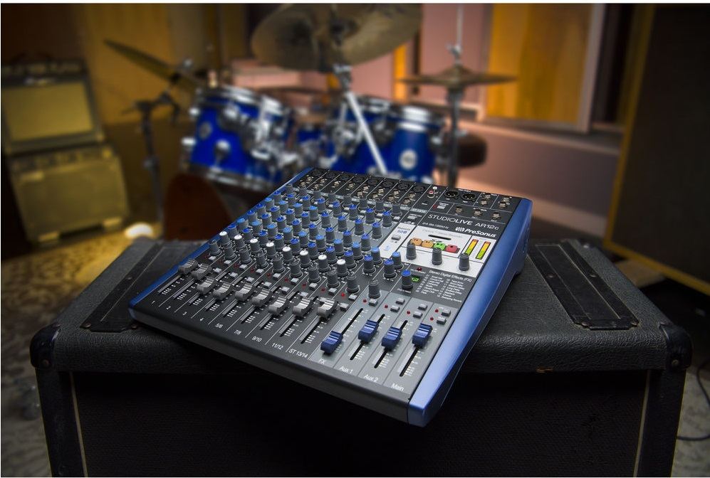 بررسی-میکسر-presonus-studiolive-ar12c