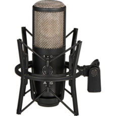 AKG P420