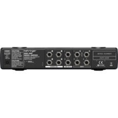 پری امپ هدفون Behringer AMP800