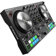 Native Instruments Traktor Kontrol S2 MK3