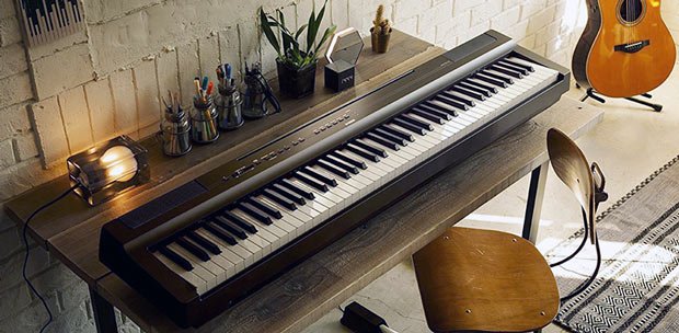 یک پیانوی با کیفیت برای شروع نوازندگی شما