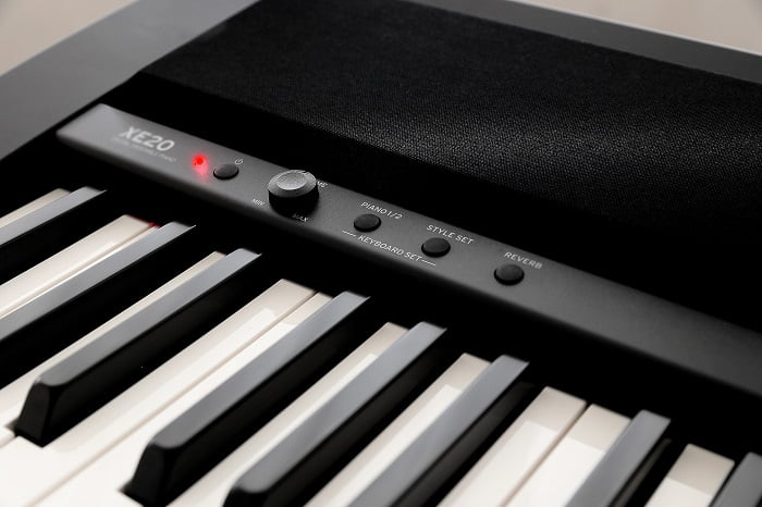 پیانو دیجیتال با حالت همراهی خودکار