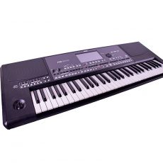 Korg Pa600 QT دست دوم