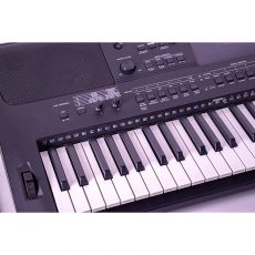 Yamaha PSR E453 دست دوم