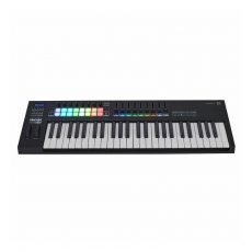 Novation Launchkey 49 MK3