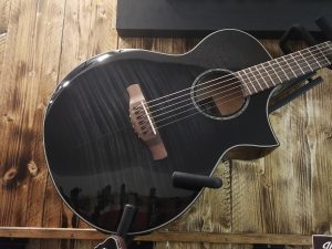 ibanez-aewc400-tks-transparent-black-sunburst-acoustic-guitar-3