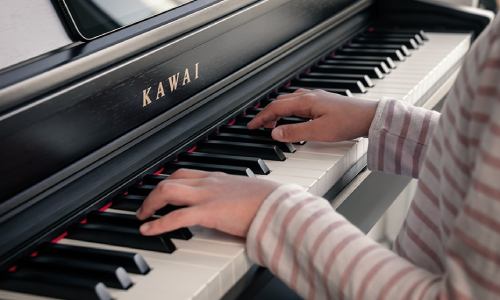 نکات برجسته پیانو دیجیتال Kawai CN301
