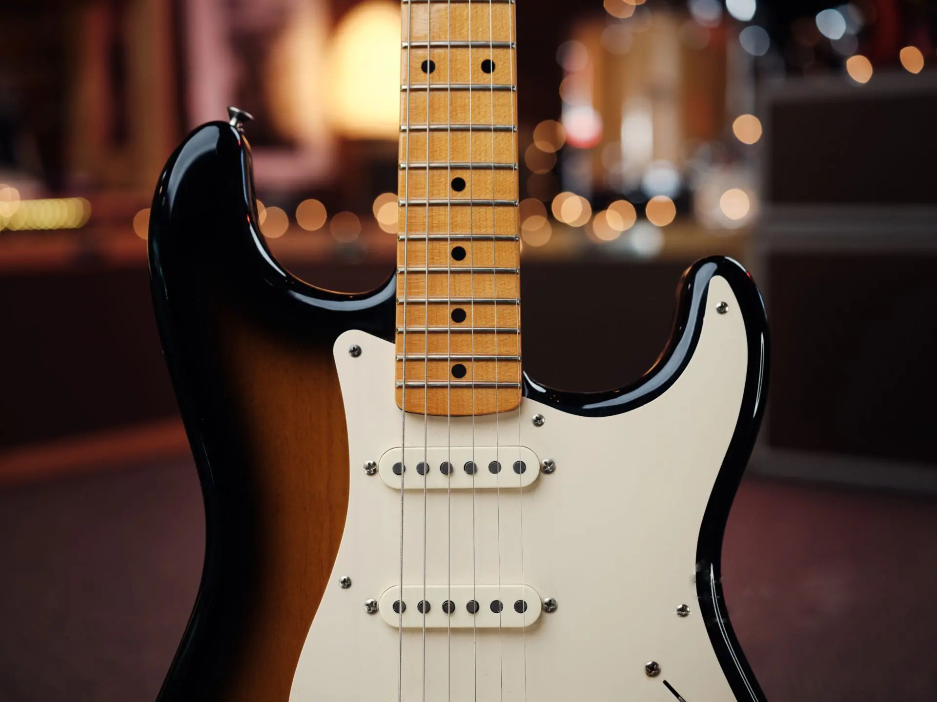 fender-eric-johnson-stratocaster-2-color-sunburst-خرید