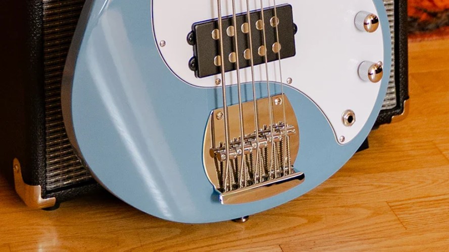 Music-Man-Sterling-StingRay-RAY5-Chopper-Blue-Cover