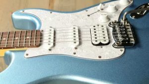 G&L Tribute Legacy HSS RW - Lake Placid Blue قیمت