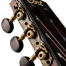 Cort Gold OC8 Nylon (With Case) - Natural