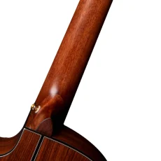 Cort Gold OC8 Nylon (With Case) - Natural