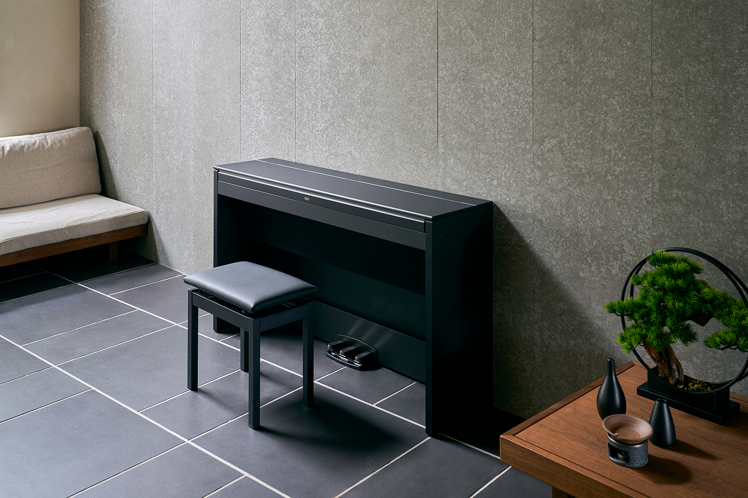 ترکیبی از پیانو. کلاسیک و فناوری دیجیتال