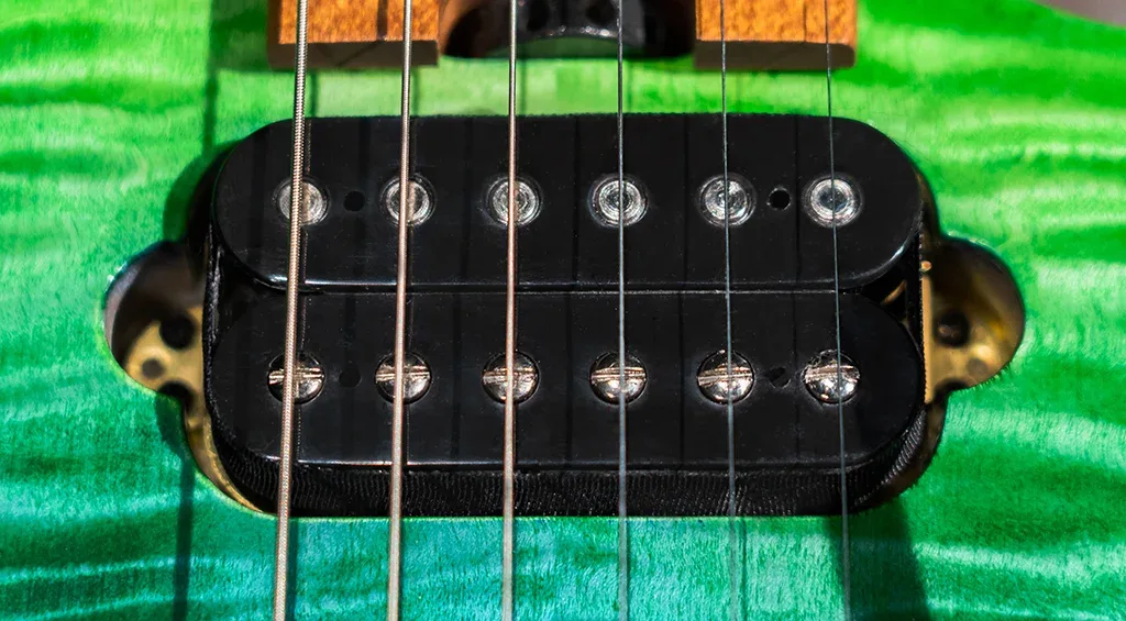 سیستم الکترونیک این گیتار